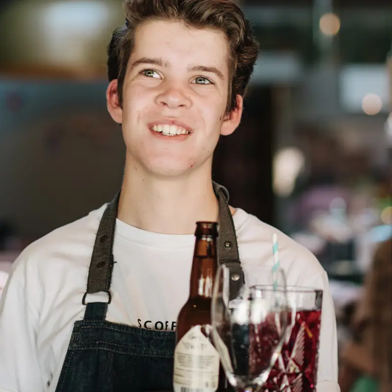 Vanaf welke leeftijd mag je werken in de horeca?